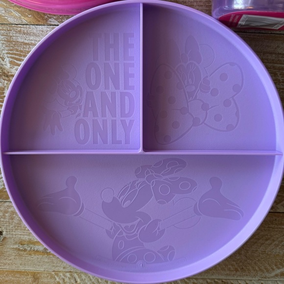 💖Minnie Mouse Plates & Travel Activity Cup💖 NWT - Picture 5 of 8